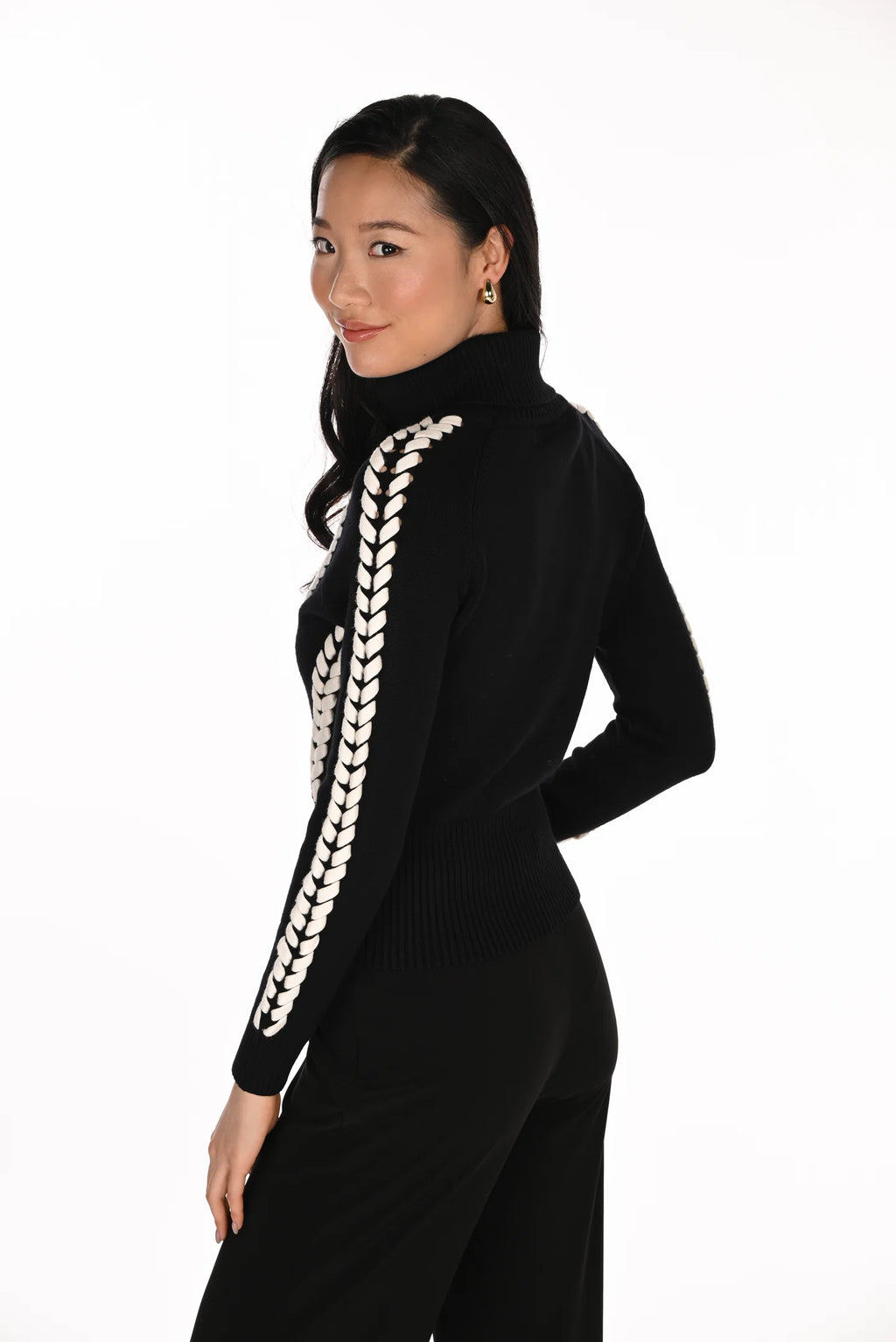 Frank Lyman Knit Sweater