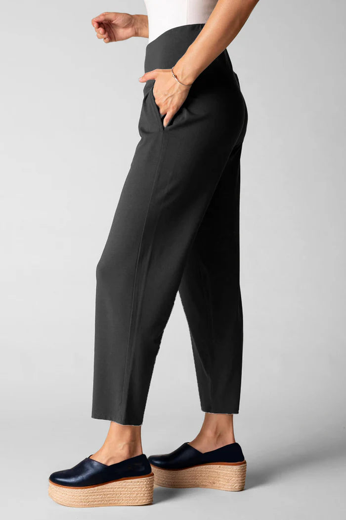 Travel Straight Pant