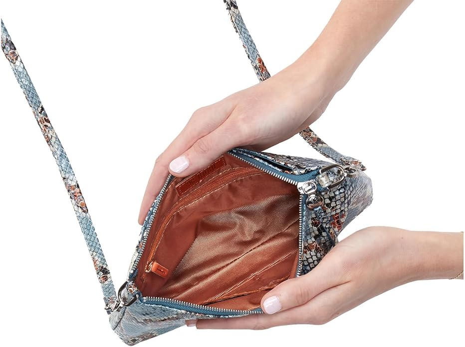 Hobo Darcy Crossbody