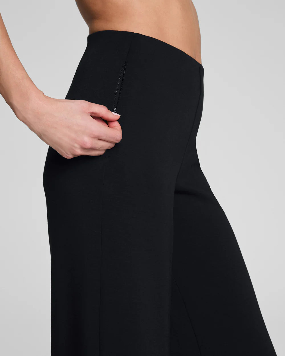 Spanx Women's AirEssentials Zero Waistband Wide Leg Pant - Black