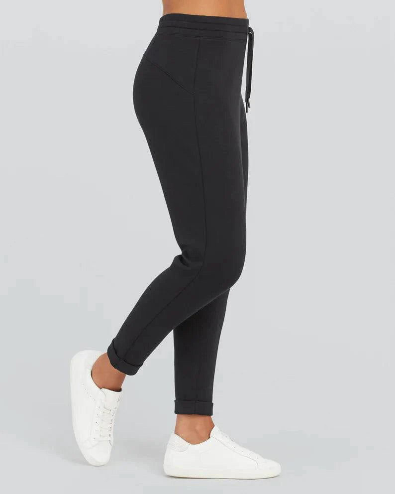 Spanx AirEssentials Tapered Pants - Black