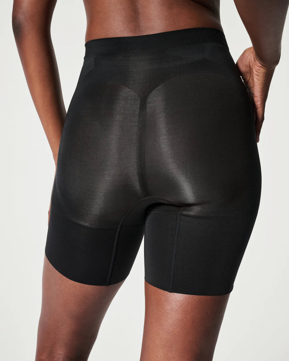 Spanx SPANXsculpt™ OnCoreMid-Thigh Short - Black