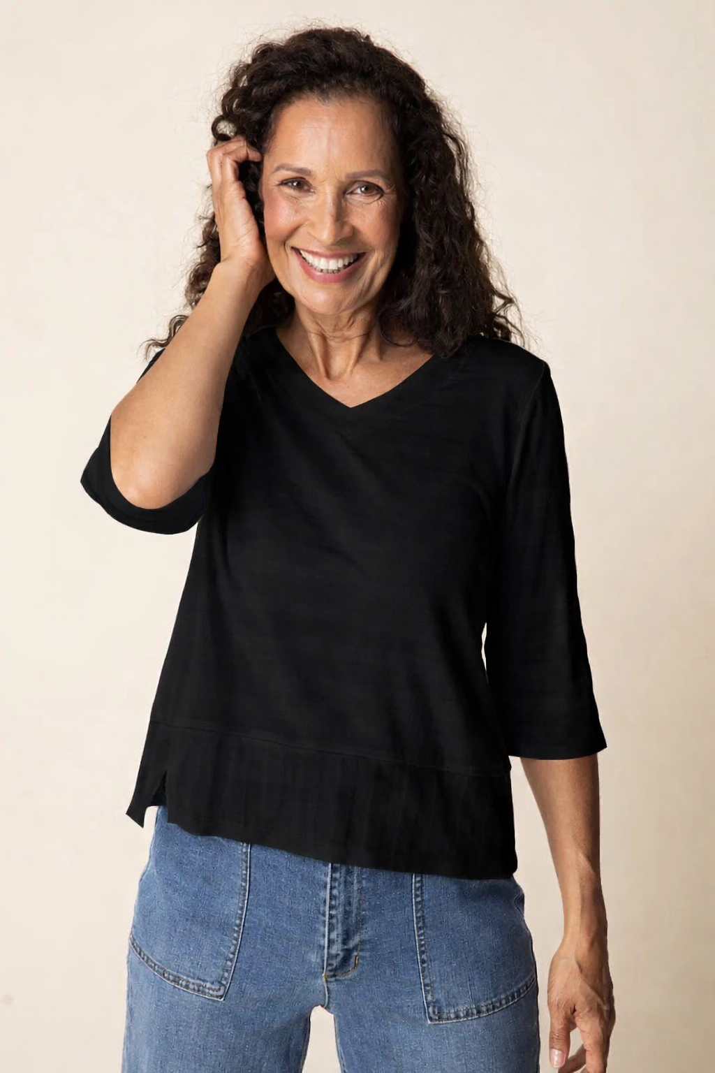 Shadow Stripe Elbow Sleeve Top - Black