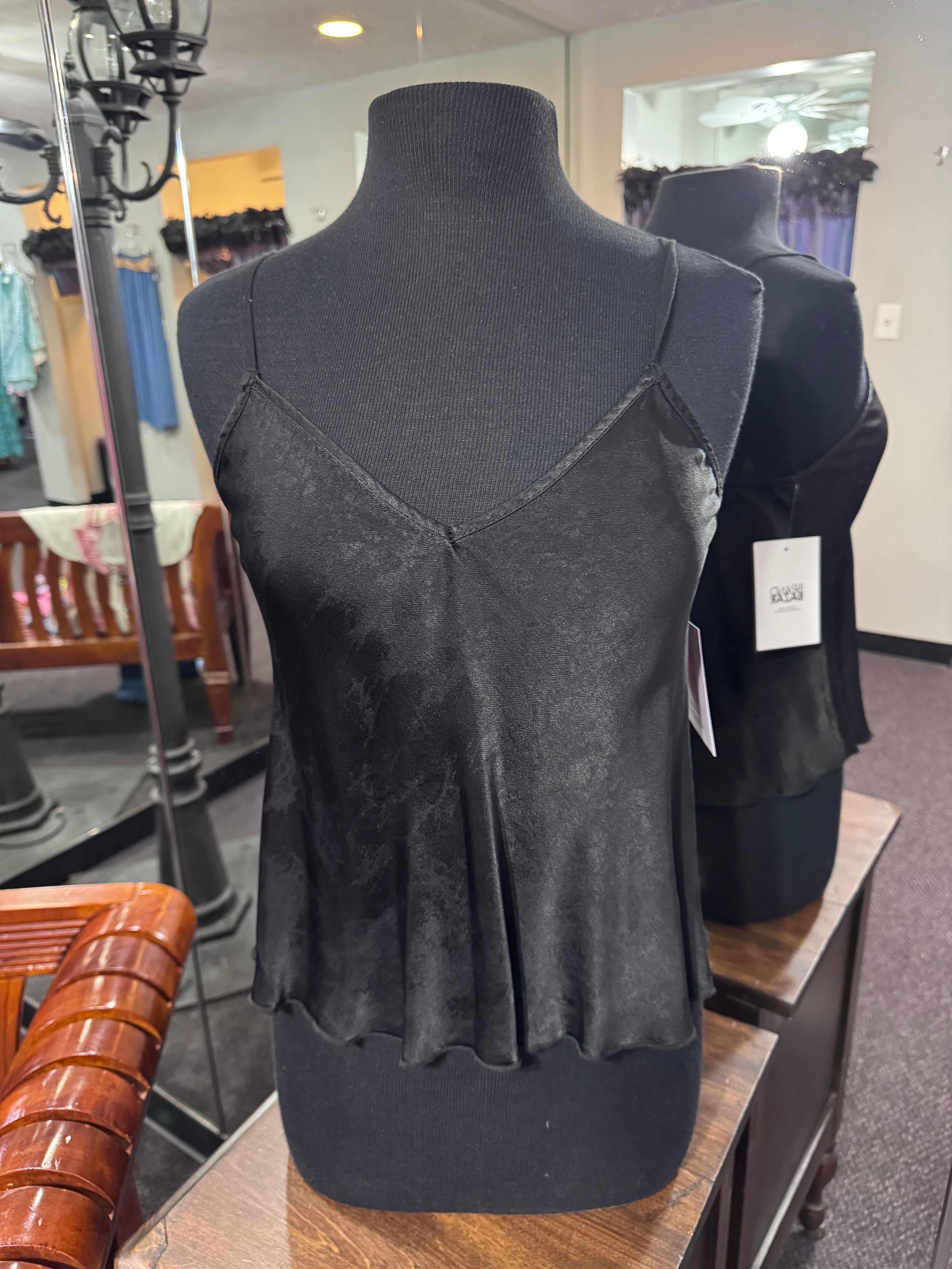 Brand Bazar Greta Tank Black