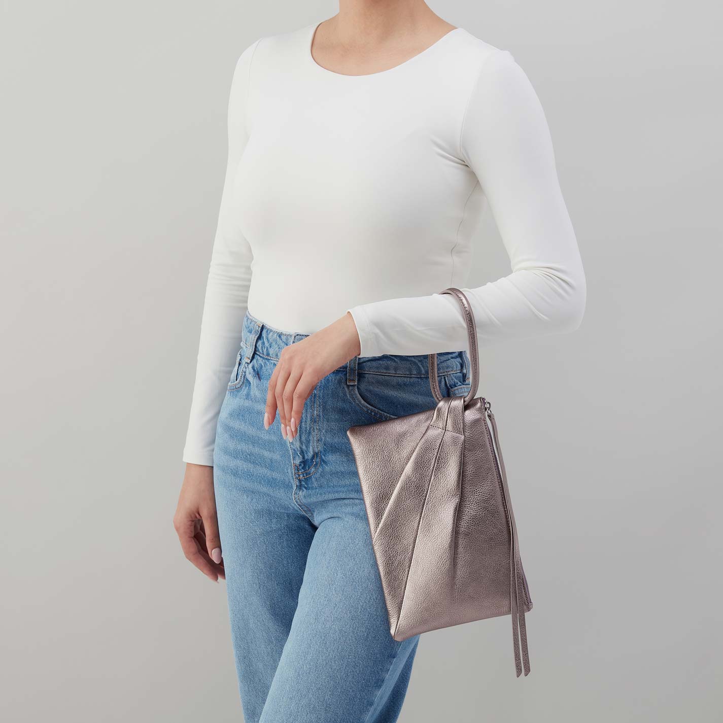 Hobo Sheila Soft Ring Clutch