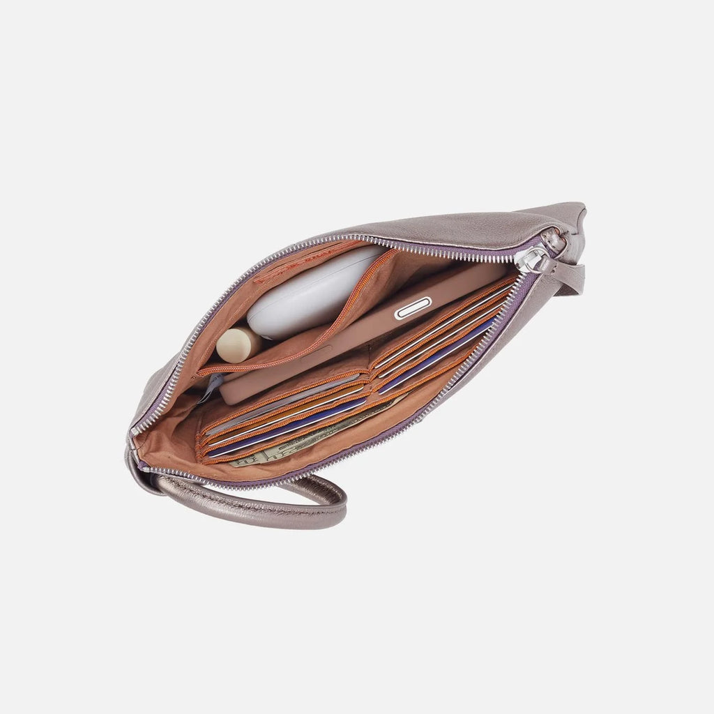 Hobo Sheila Soft Ring Clutch