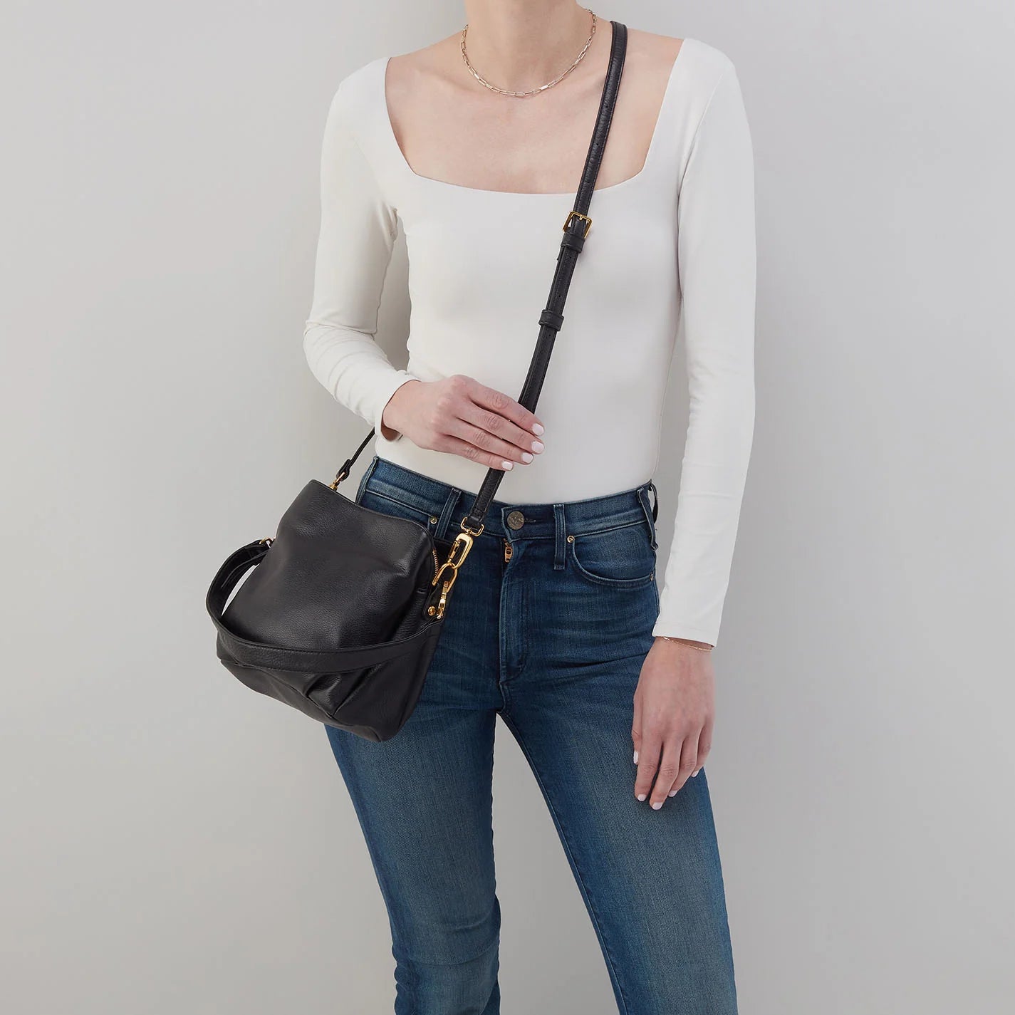 Hobo Starr Convertible Shoulder Bag - Black