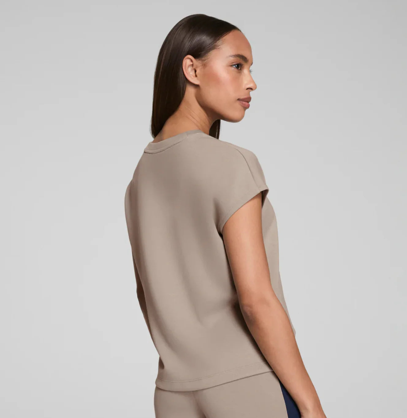 Spanx AirEssentials Light Tee - Ashwood