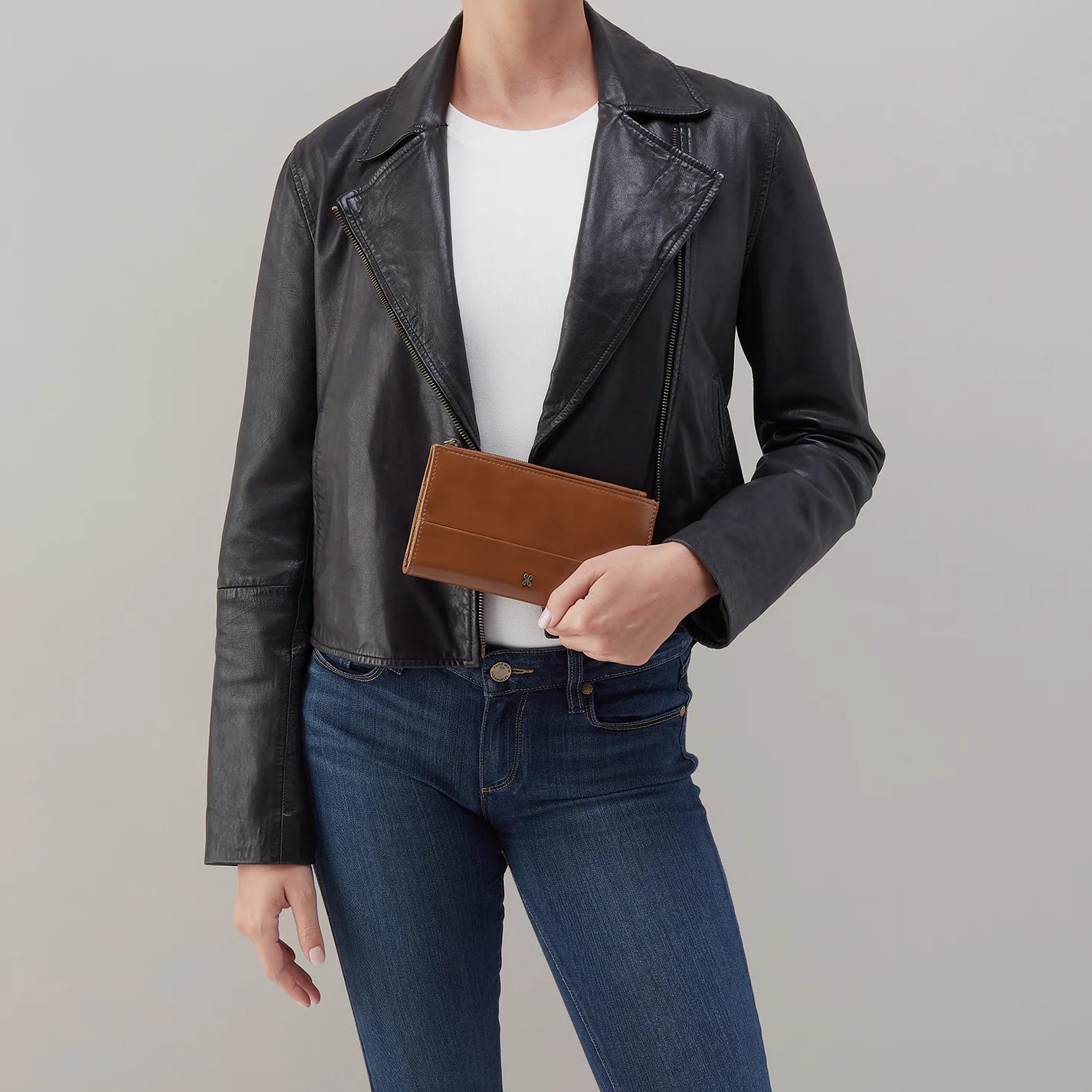 Hobo Jill Large Bifold Wallet - Truffle