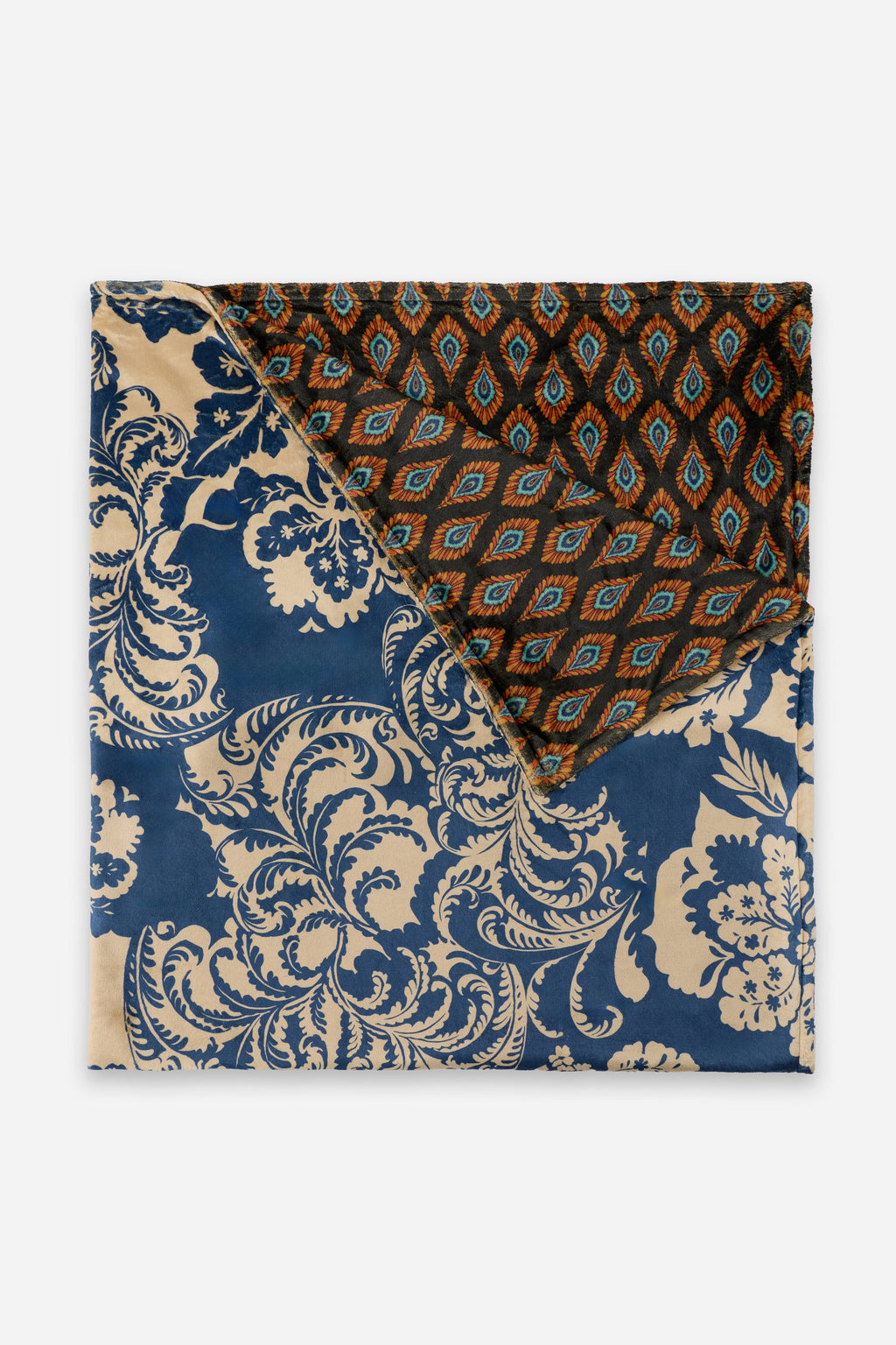 LAUREL CANYON COZY BLANKET - Zafira Bloom