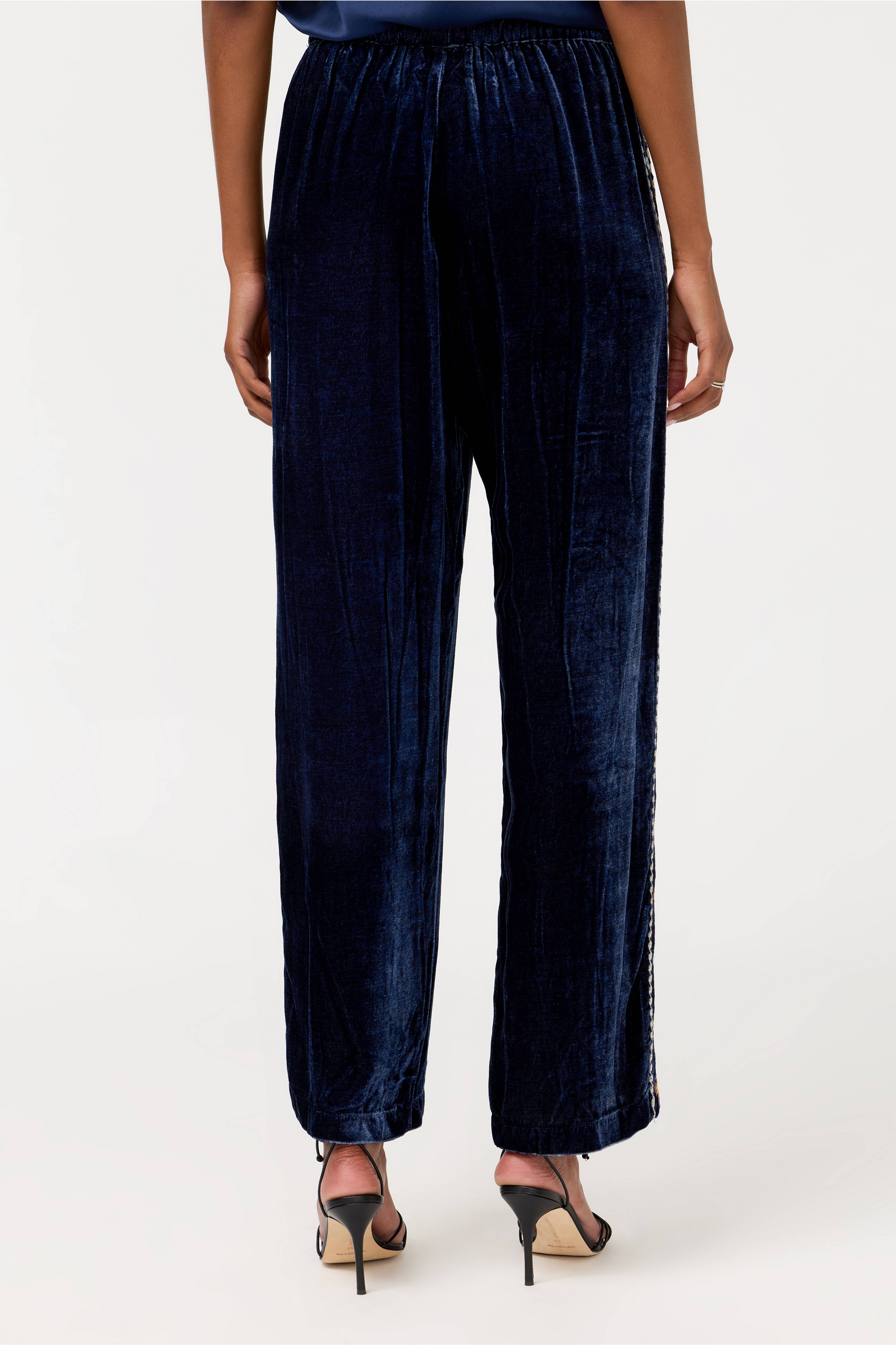 Velvet Everyday Pant - Isolei