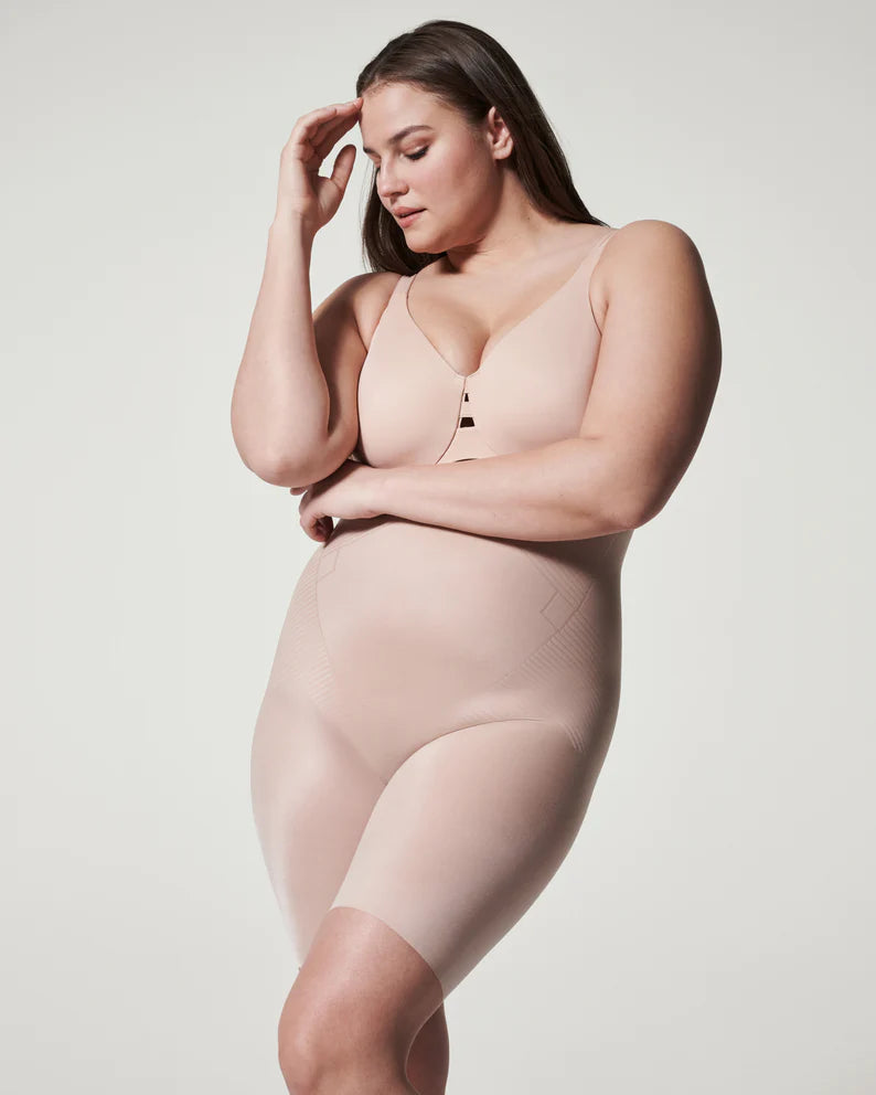 SPANX THINSTINCTS 2.0 HIGH-WAISTED MID-THIGH SHORT - Champagne Beige