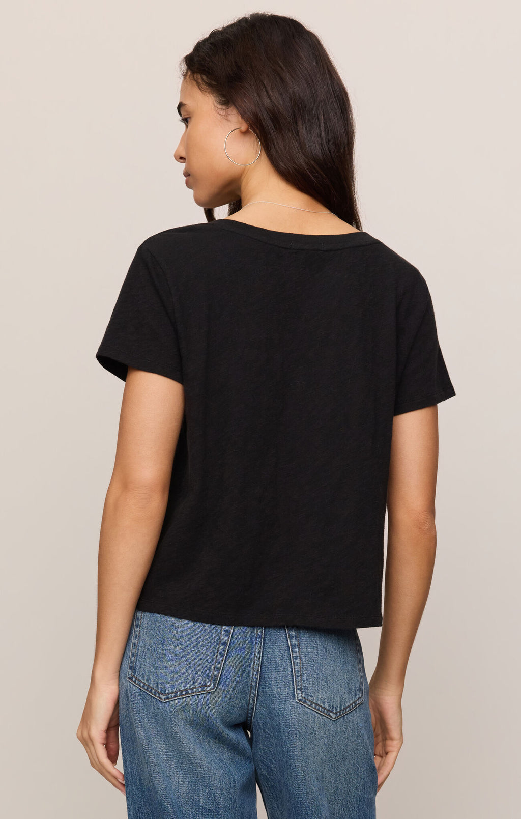 Nomad V Neck Tee